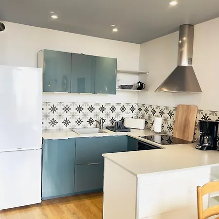 Valin 1, Centre Ville, Face Au Port, Lr105 Апартаменты